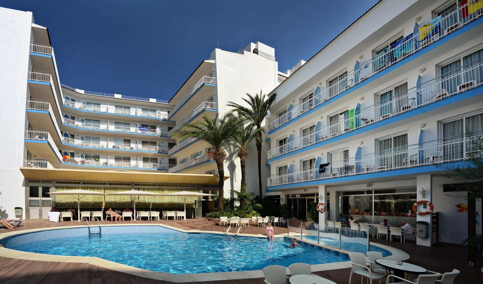 Hotel Miami Calella Exterior photo