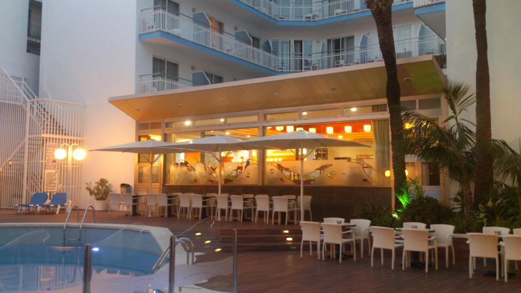 Hotel Miami Calella Exterior photo